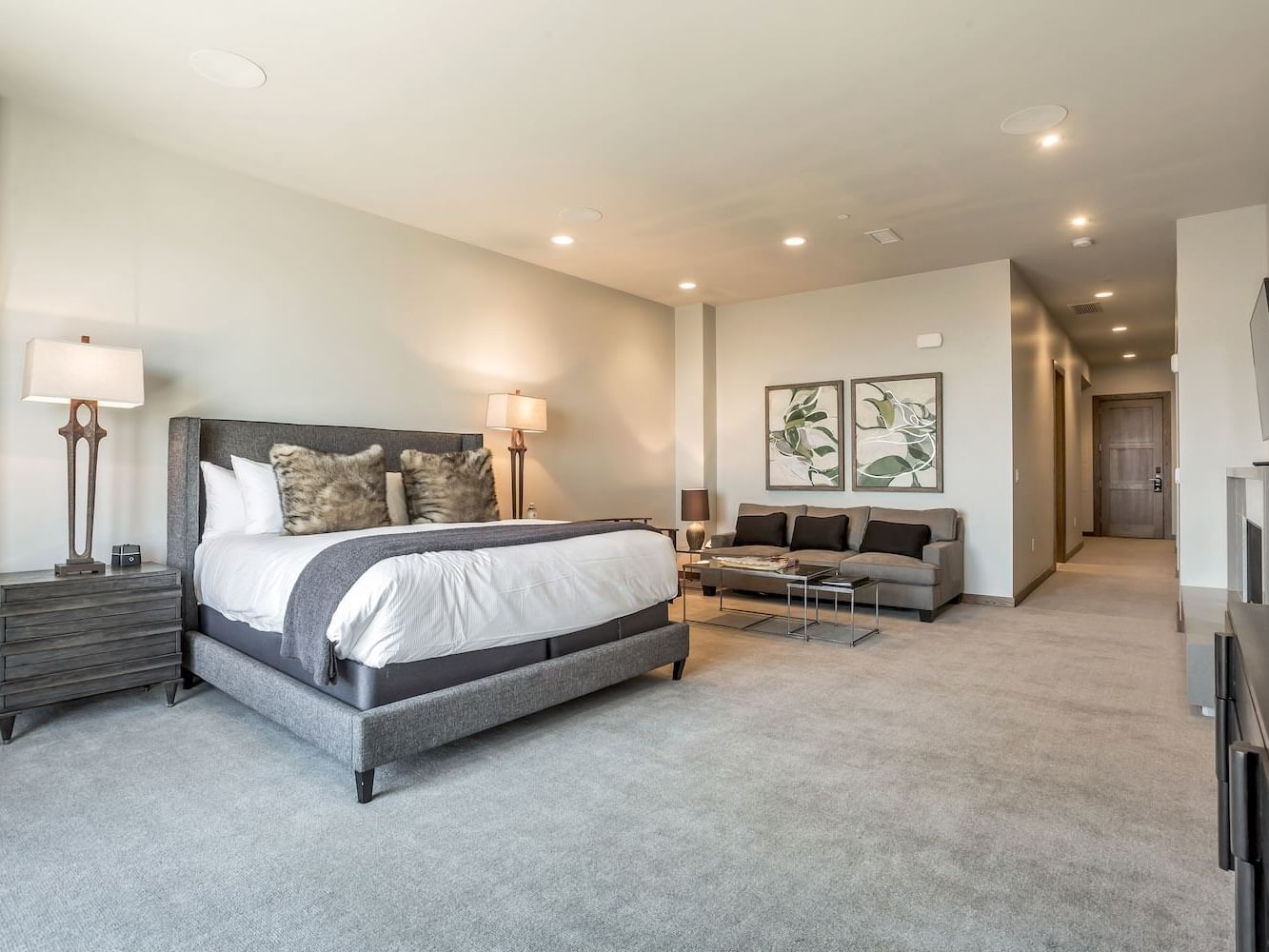 131 Platinum Room