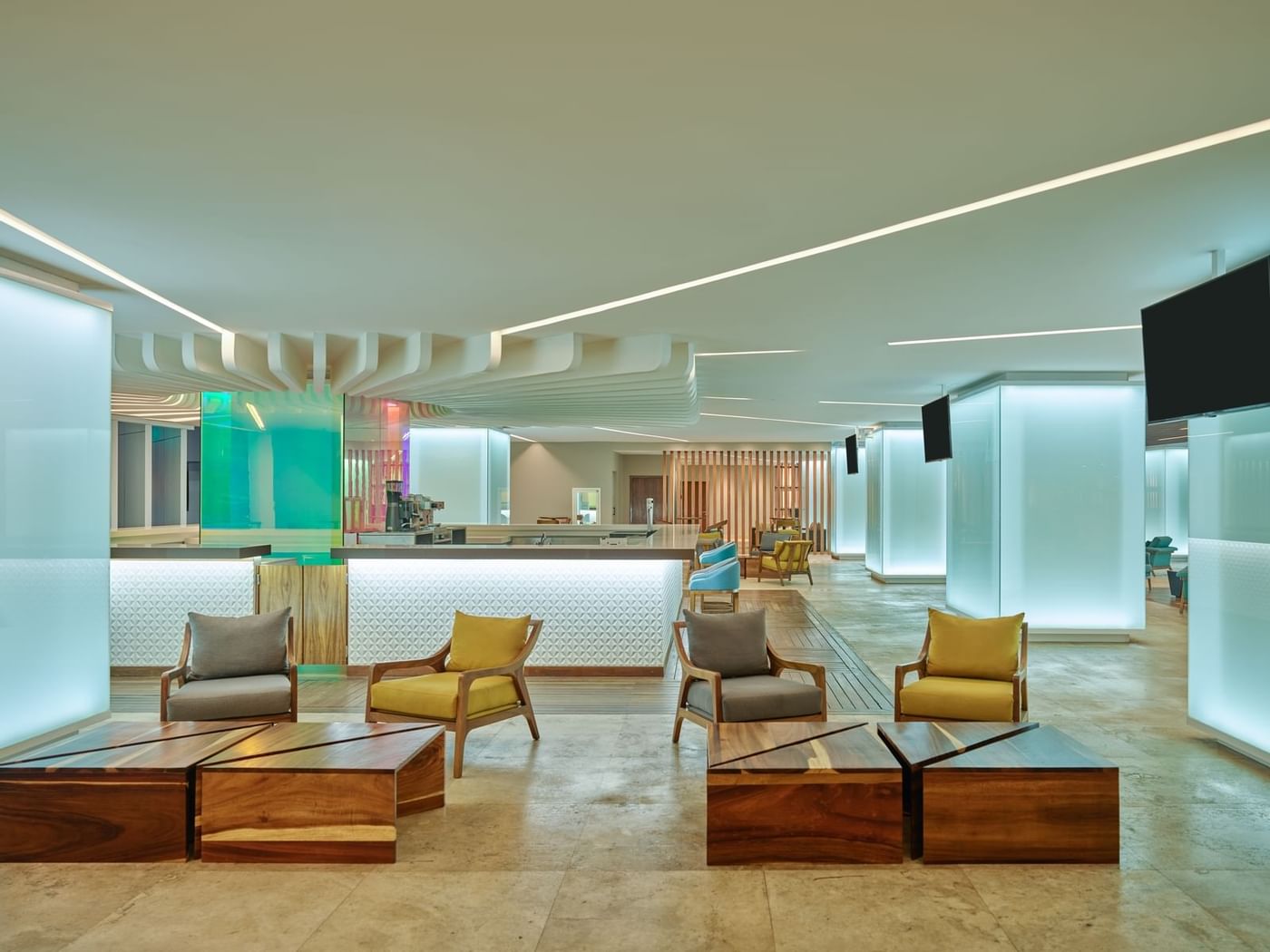Lobby bar at Fiesta Americana Acapulco Villa