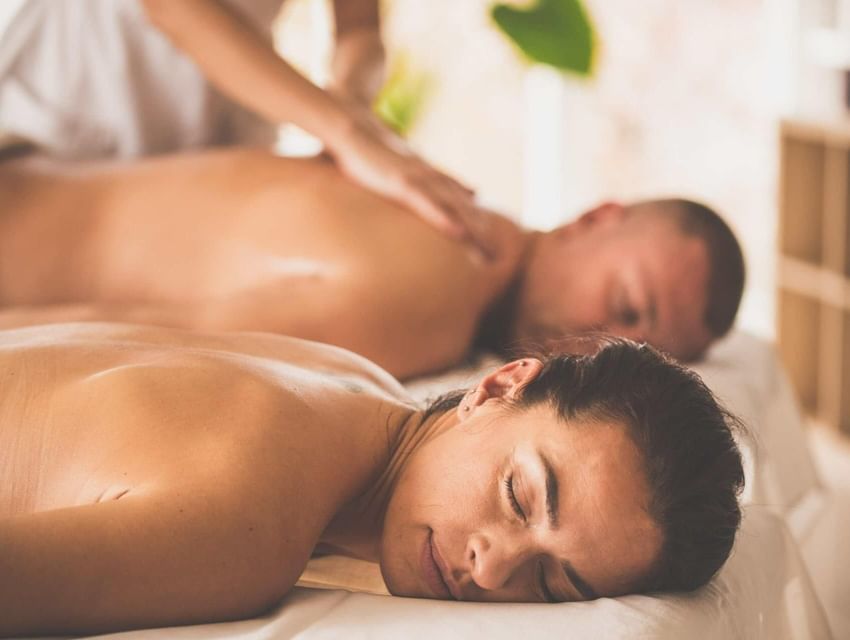 Couple receiving a massage in Spa at Manteo Resort Waterfront