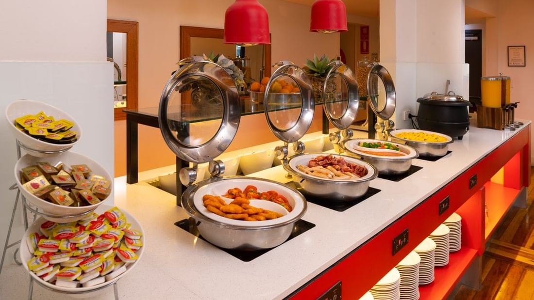 Buffet arranged in Ibis Kitchen Restaurant at ibis Sydney World Square hotel