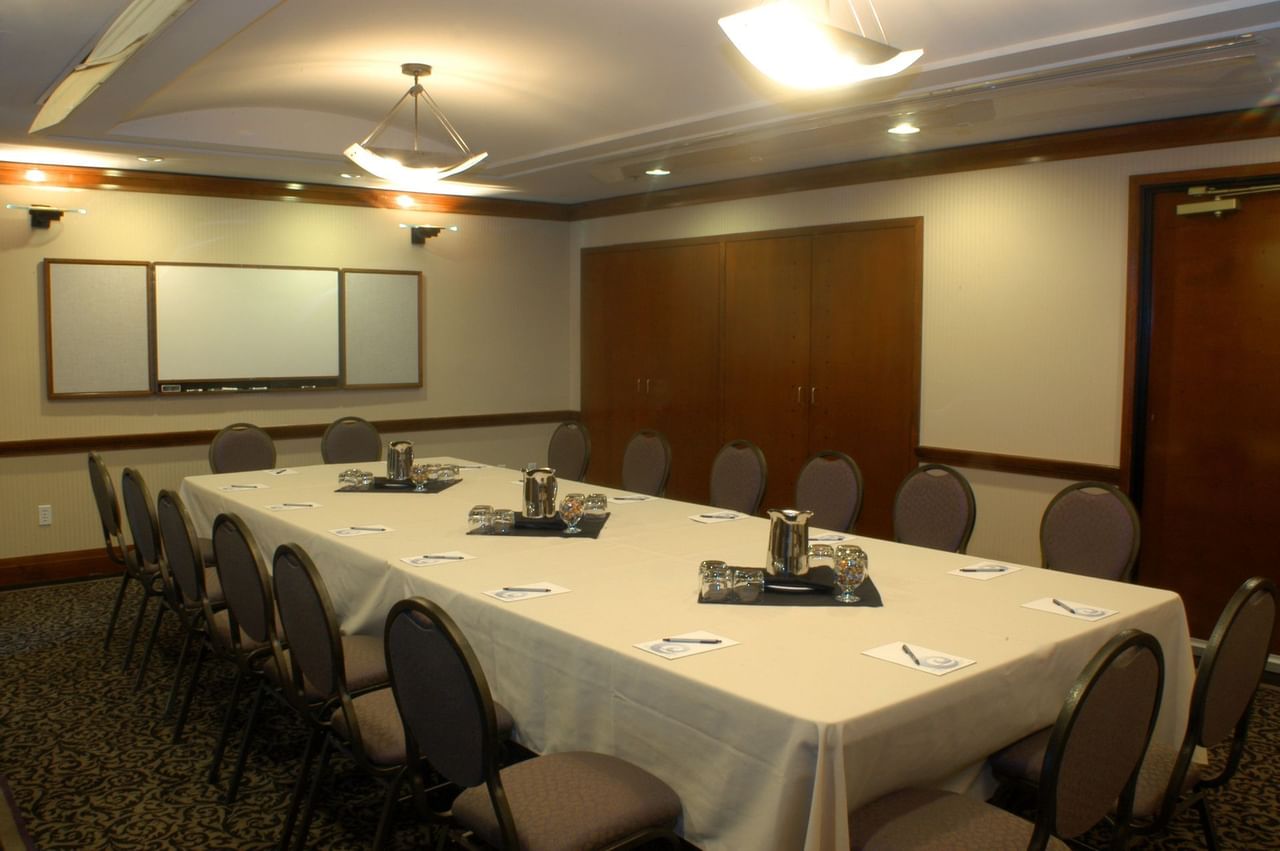 Meeting Simcoe Boardroom