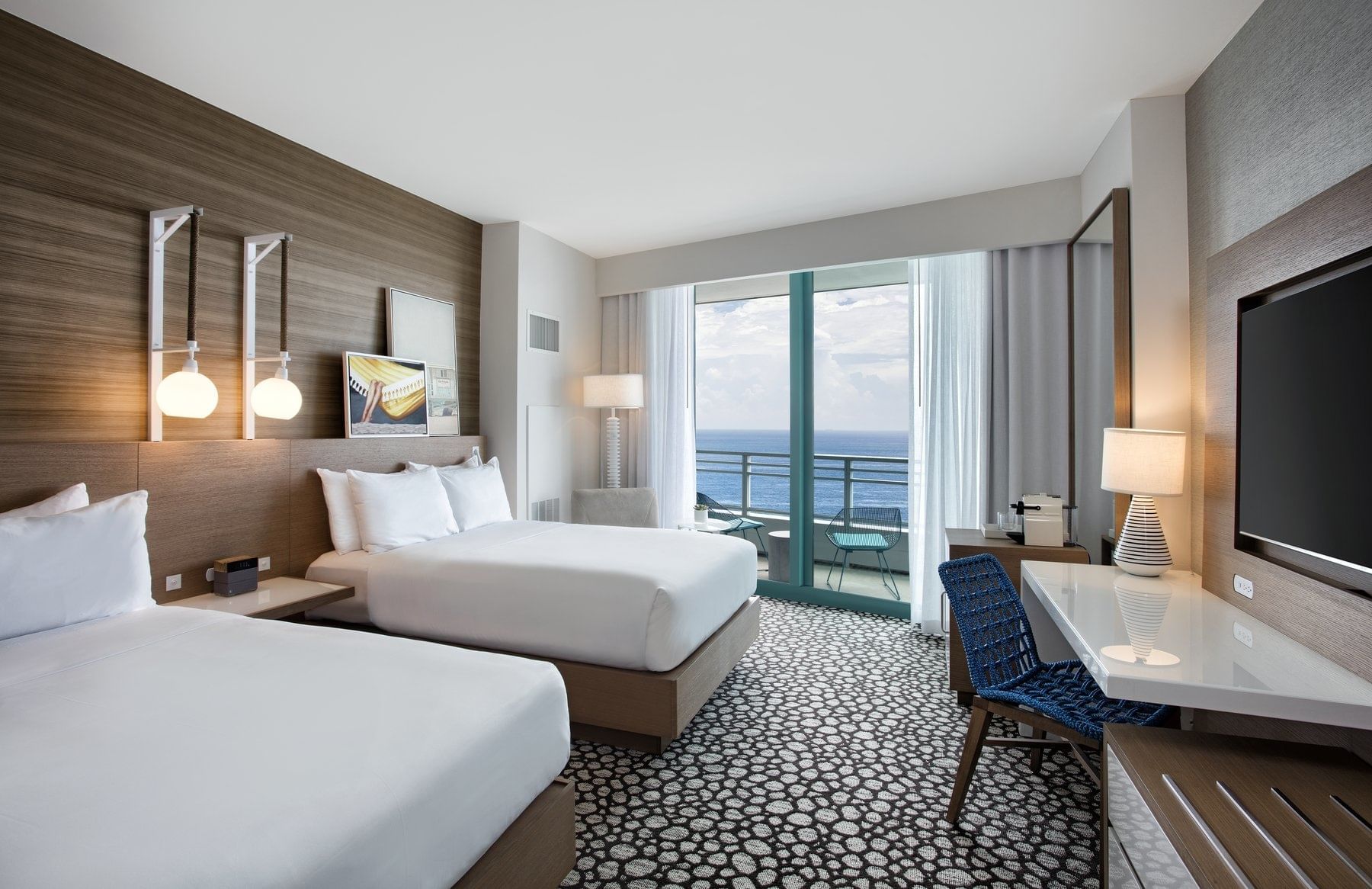 Rooms Suites The Diplomat Hollywood Beach Resort Florida   Standard 