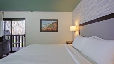 Studio King with Sofa Sleeper | Carlsbad by the Sea Hotel
