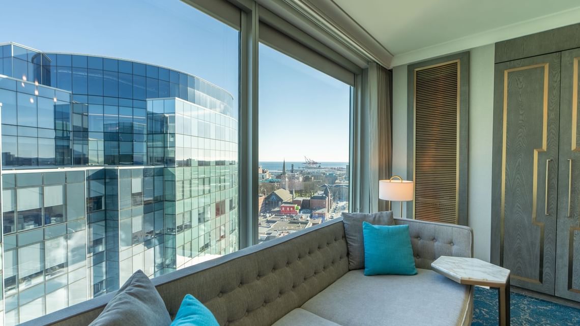 Standard Studio, 1 King Bed, Sofa Bed Halifax Hotel Rooms Sutton