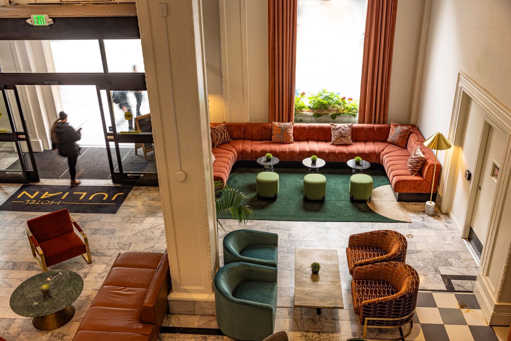 Hotel Julian — gallery preview 2