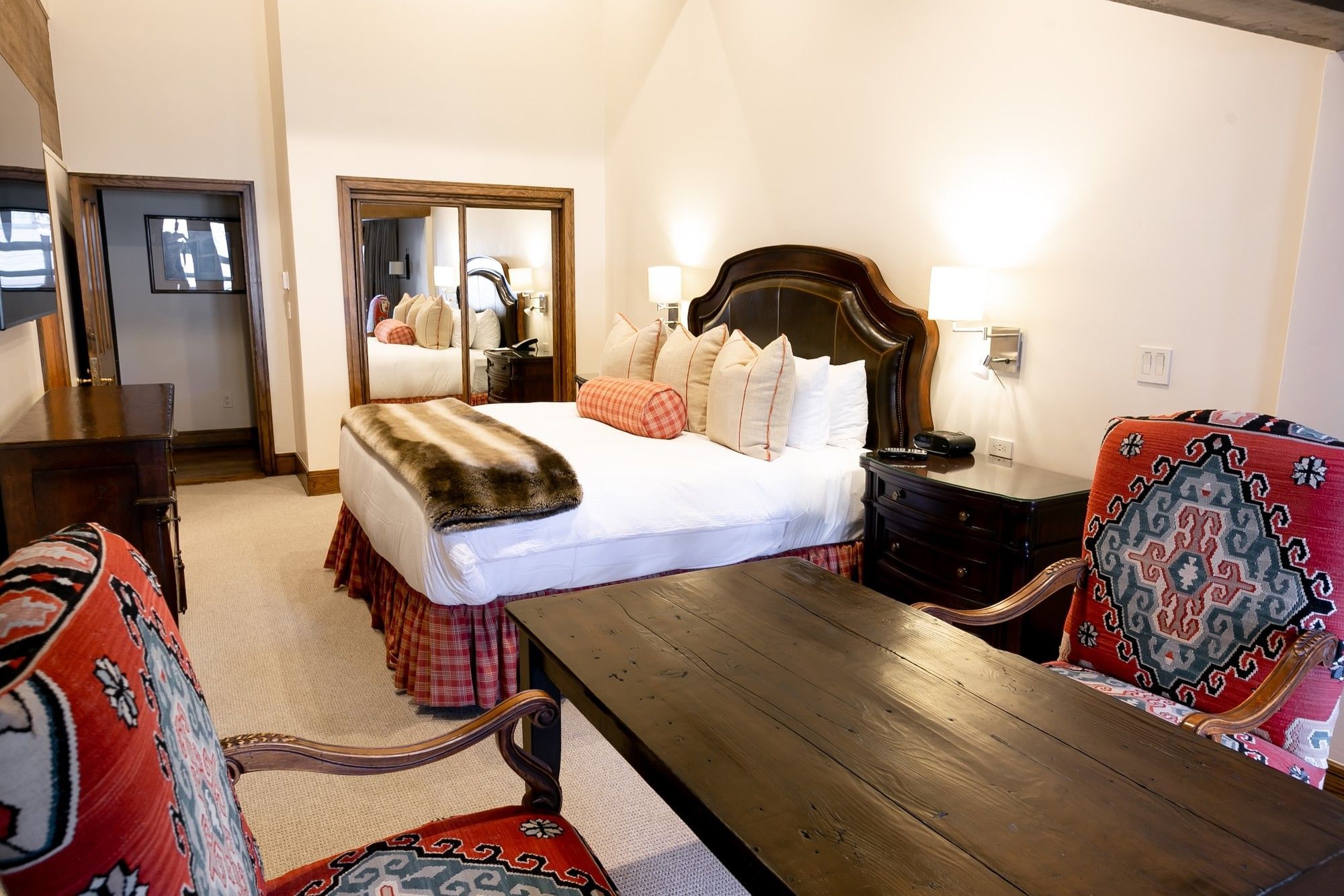 Grand Suites | Stein Eriksen Lodge | Park City Hotels | Deer