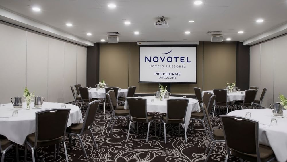 Banquet table in The Australian room 3 at Novotel Melbourne