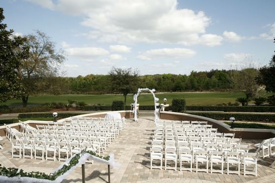 Outdoor wedding ceremony arrangements at Mystic Dunes Resort