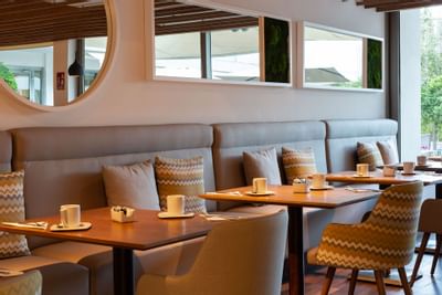 Hotel Aimia - Frühstück im Restaurant