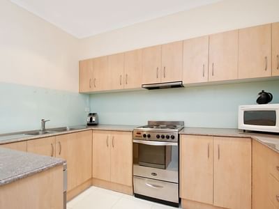 Adelaide Tower Apartments Kitchen