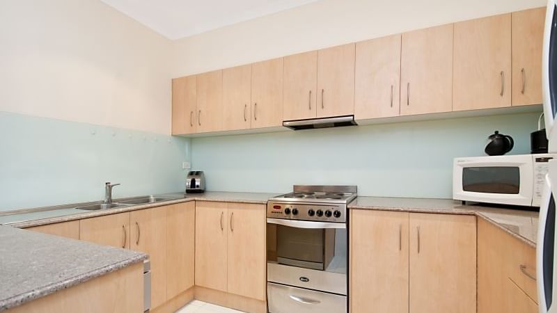 Adelaide Tower Apartments Kitchen