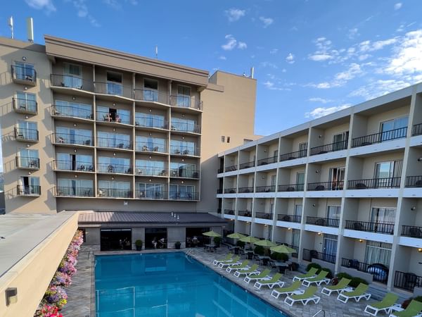 Exterior of Coast Capri Hotel courtyard swimming pool