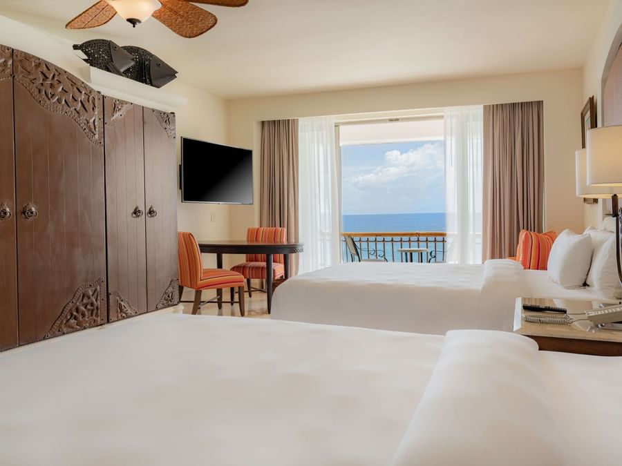 Junior Suite Ocean View 2 Double Beds 03