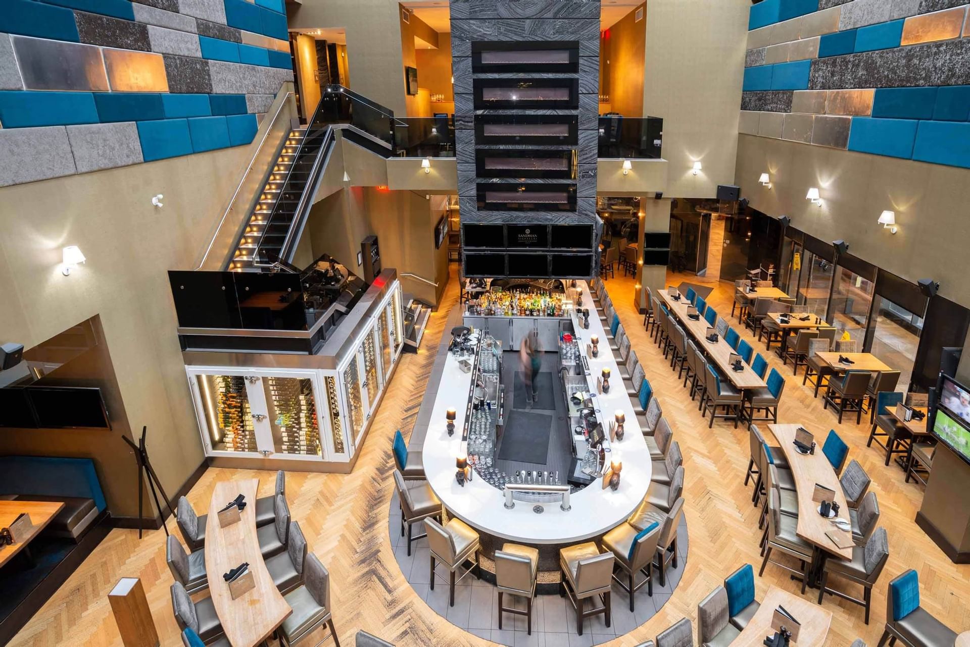 Sandman Signature Edmonton Downtown Hotel Edmonton Hotels