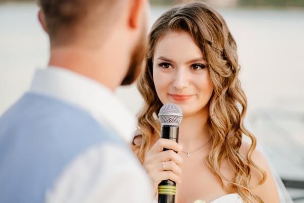 Bride saying her wedding vows to her husband