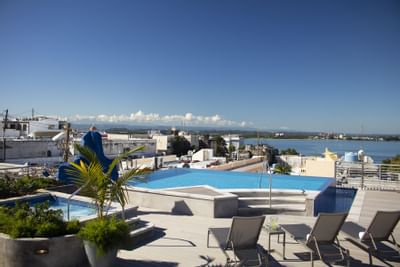 Rooftop pool