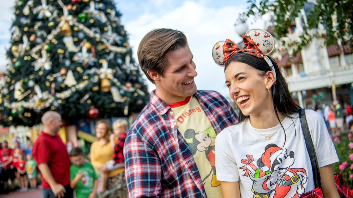 A Season to Sparkle: Christmas Festivities at The Grove Resort & Water Park Orlando