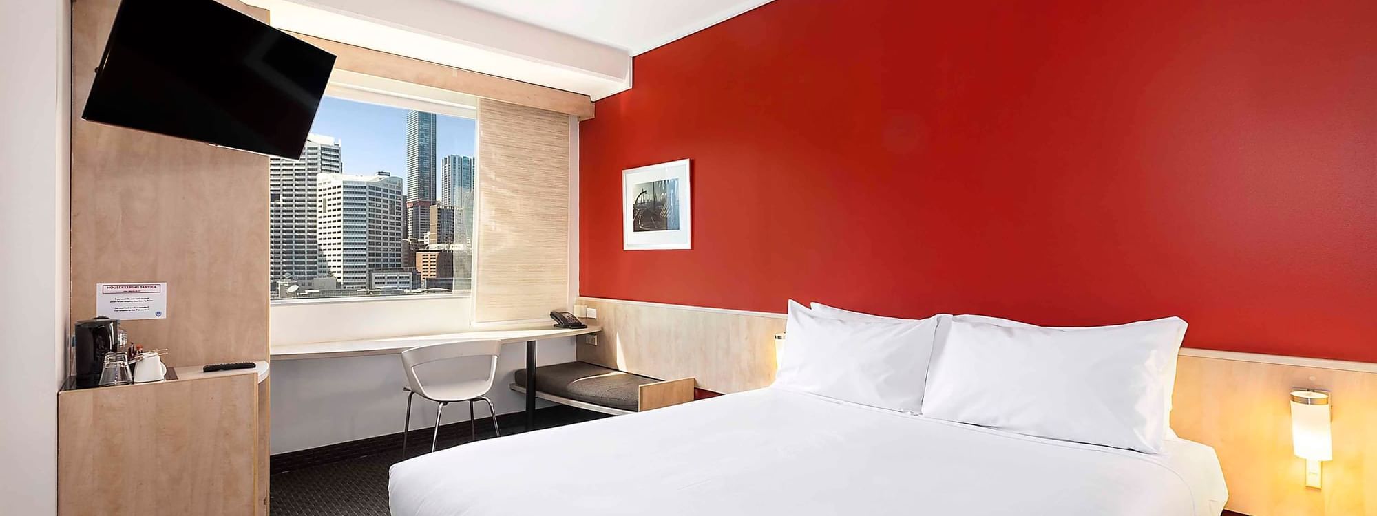 Superior room Ibis Sydney Darling Harbour 