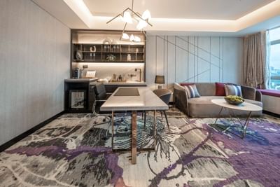 Suite Room
