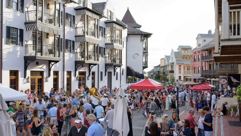 Crowds at Rosemary Beach Uncorked Wine Festival