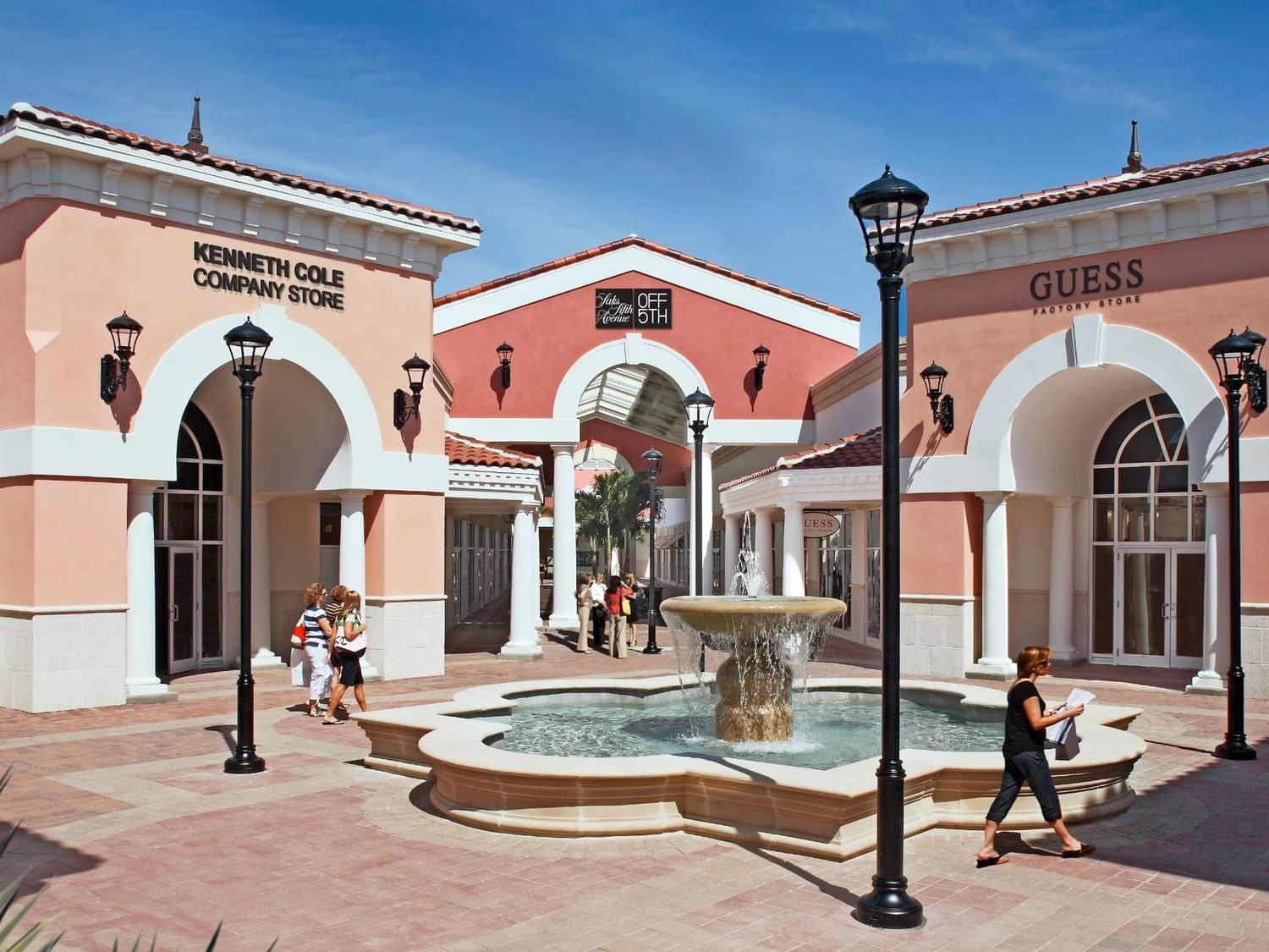 LBVOrlando Resort Orlando Premium Outlets
