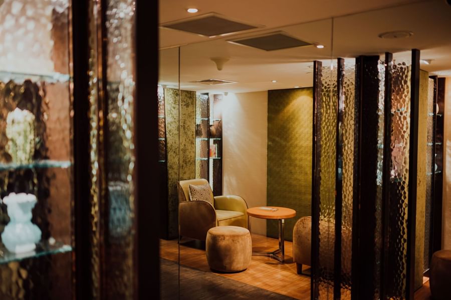 Lobby lounge area in The Fullerton Spa at The Fullerton Hotel Singapore