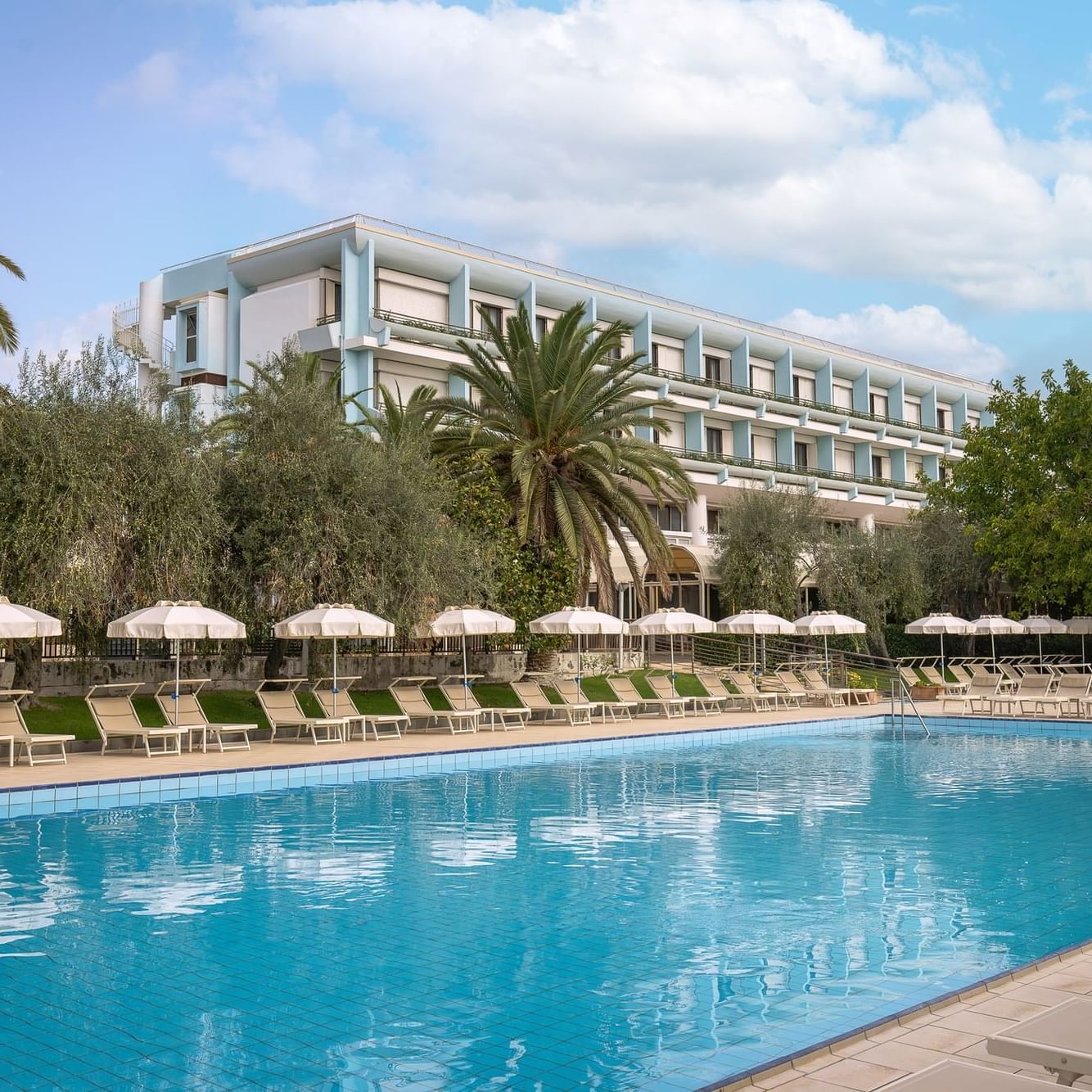 UNAHOTELS Naxos Beach Sicilia - Swimming pool 