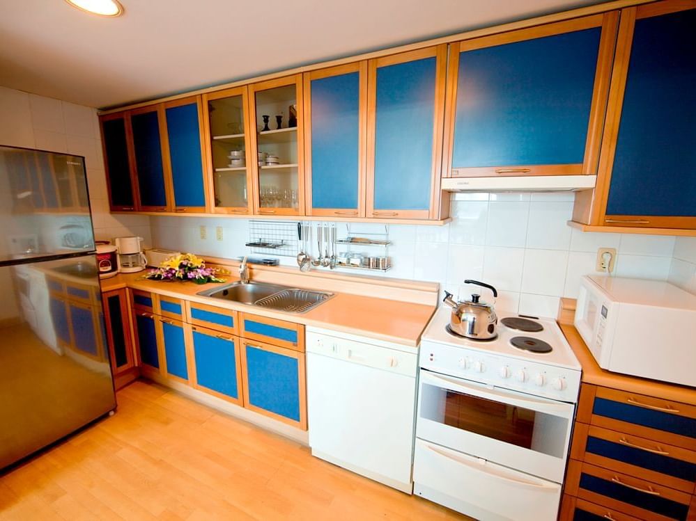 Three bedroom apartment kitchen at Hanoi Daewoo Hotel
