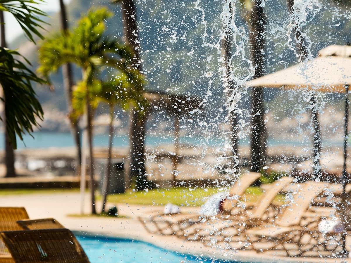 Water drops with pool view at Pierre Mundo Imperial