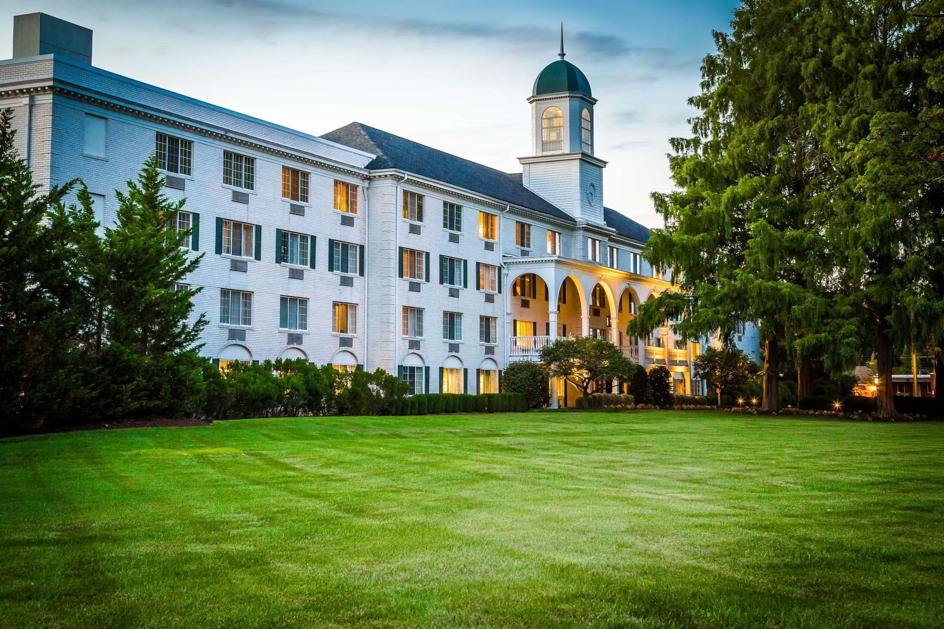 The Madison Hotel - Hotels in Morristown, NJ
