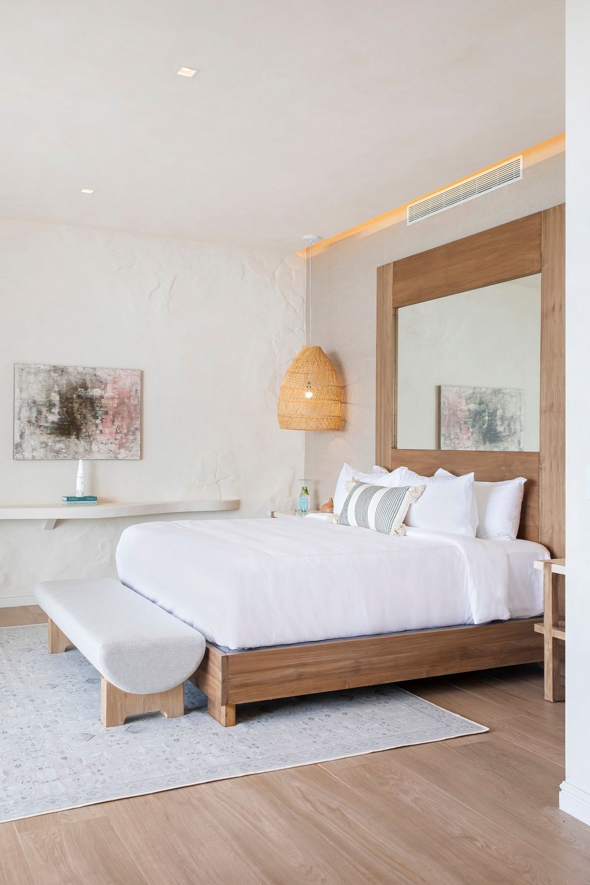 Santosha Loft bathroom