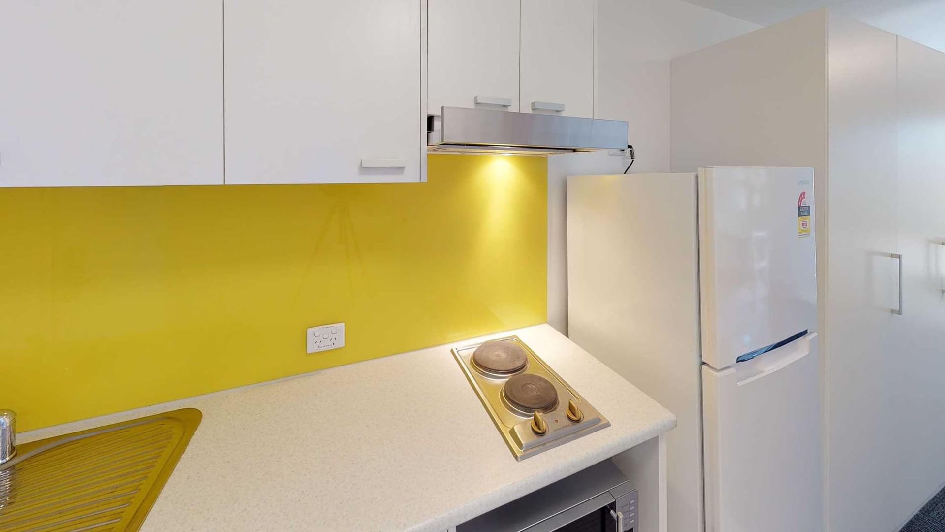 Twin Share Kitchen