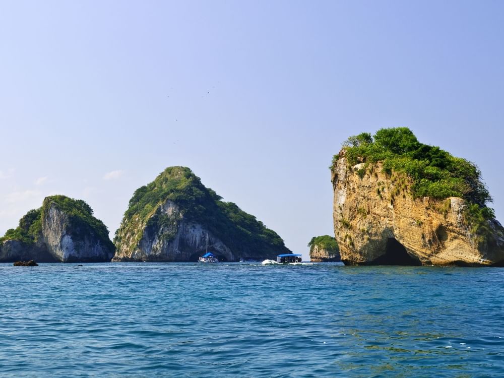 Los Arcos Natural Reserve near La Colección Resorts