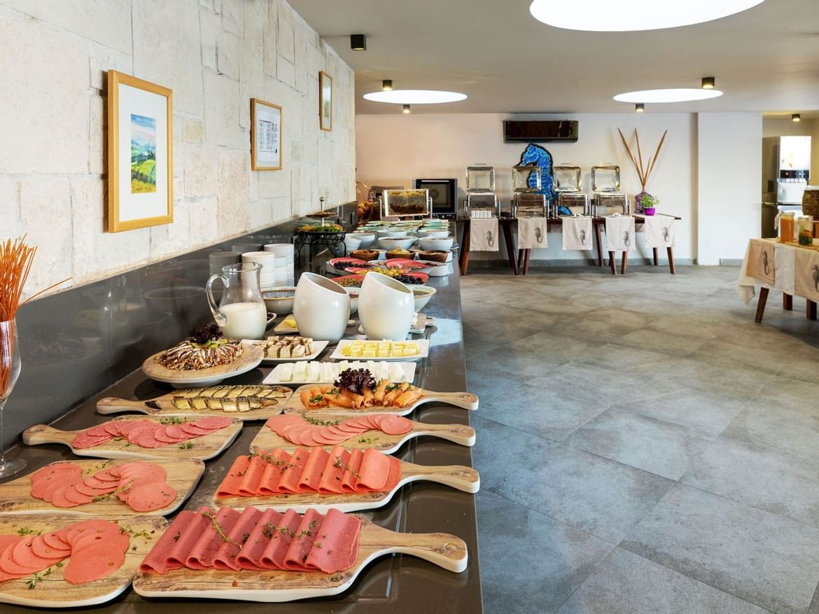 Close up on a buffet spread in Sitara Main Restaurant at Senses