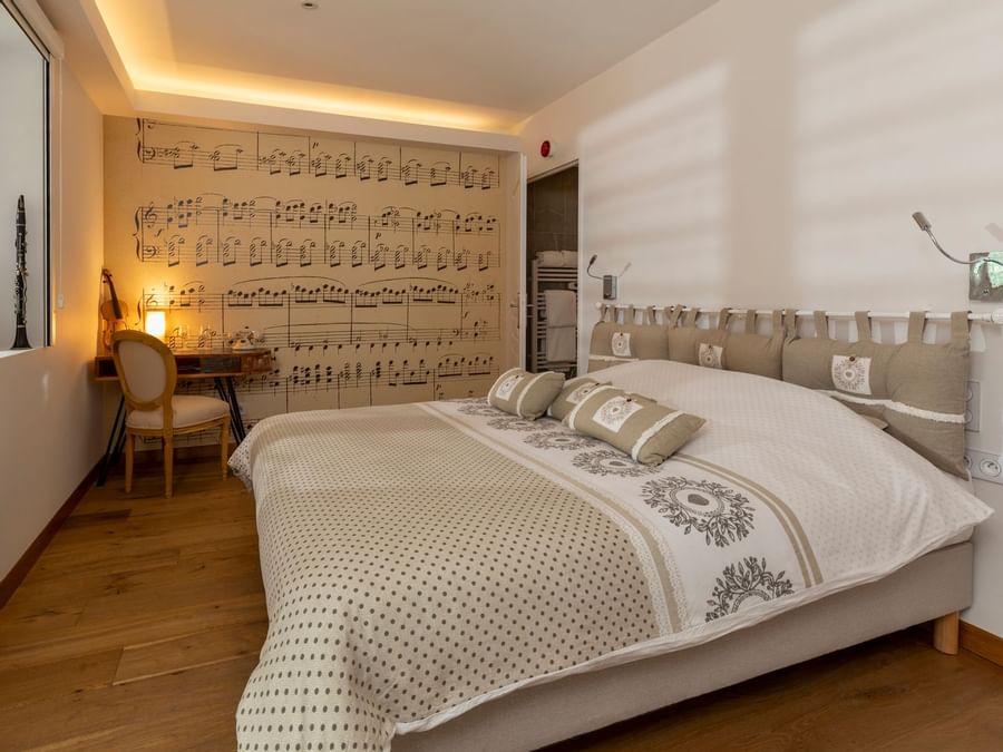 Bedroom in Comfort Double Room at Hotel de la Balance
