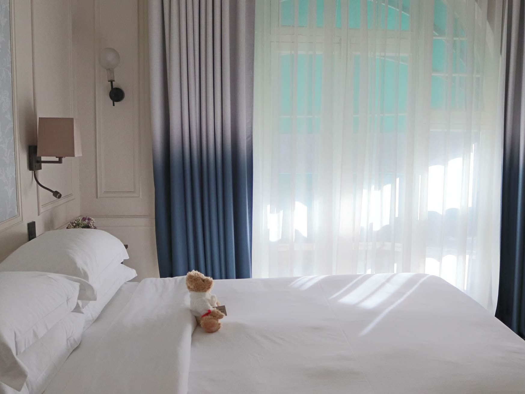 Double room with balcony at Sloane Square Hotel