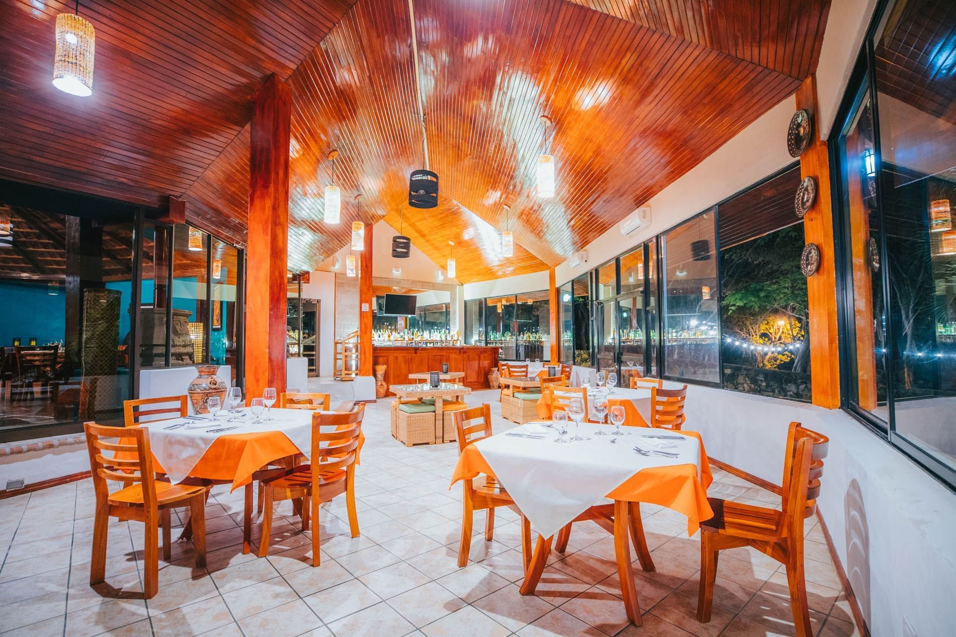 Restaurants in Playa Hermosa Papagayo Golden Palms