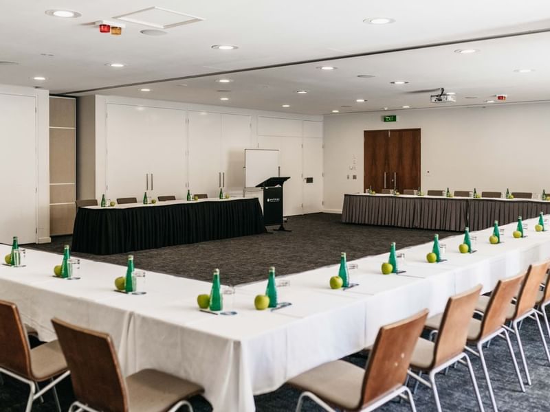 Temple I & II Conference at Pullman Palm Cove Sea Temple Resort