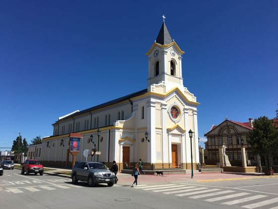 exterior view of Maria Auxiliadora Church near NOI Indigo