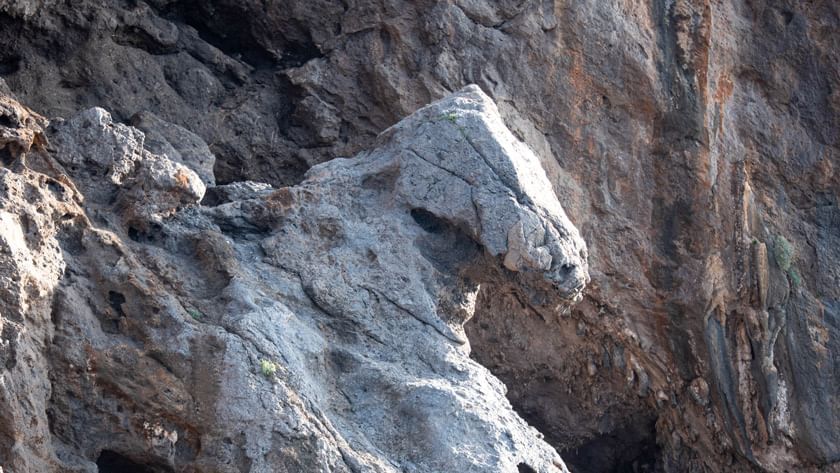 Es Cavall. Coastal scenery with untouched rocky cliffs