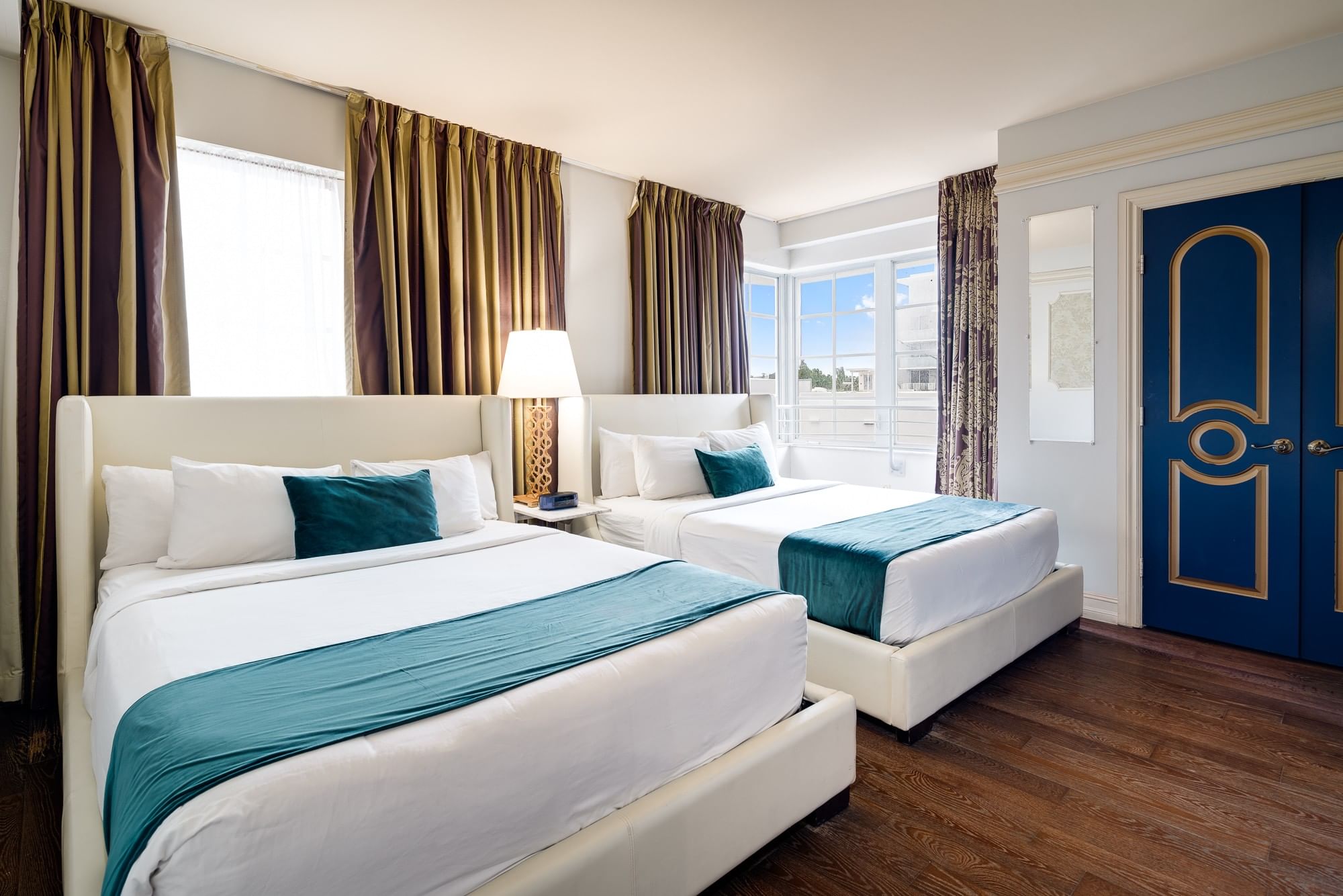 Superior Queen Balcony | Riviera Hotel South Beach