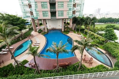 Chatrium Residence Riverside Bangkok Swimming Pool