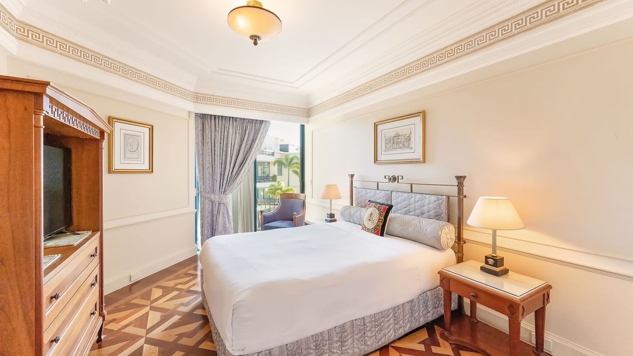 Three Bedroom Rooftop Condominium at Imperial Gold Coast