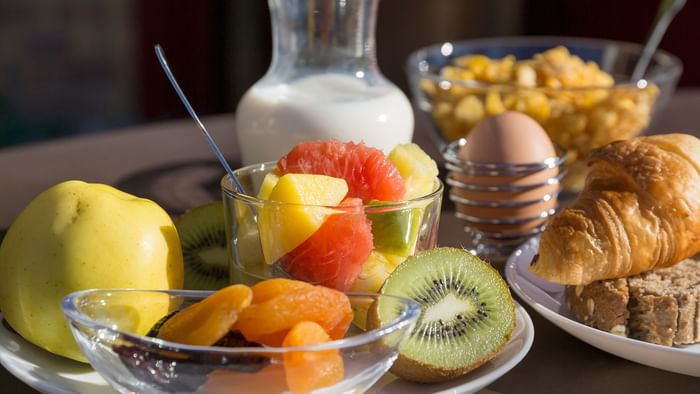 Closeup of fancy fruit cups at Hotel novella confort nantes e.