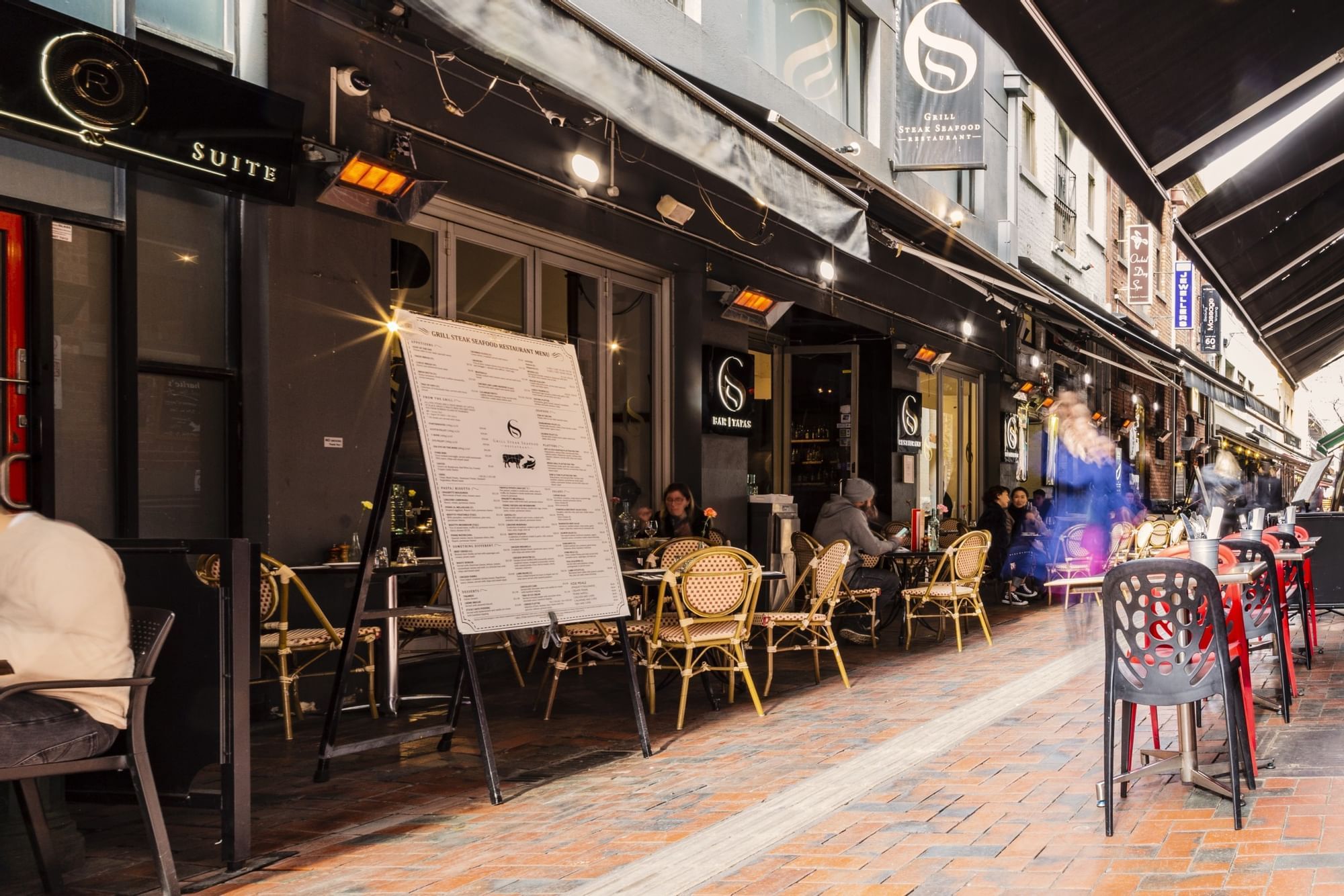 Laneway Melbourne Central Hotels