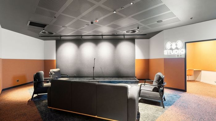 UniLodge Brisbane City Music Room