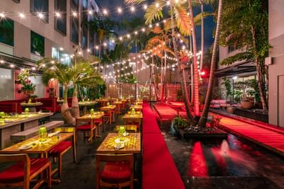 the garden outdoor dining tables with décor lighting