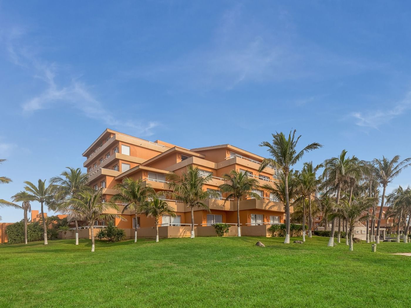Exterior with the garden view at GFA Veracruz Hotel