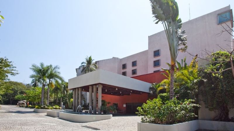 The Exterior view of the entrance at Gamma Plaza Ixtapa