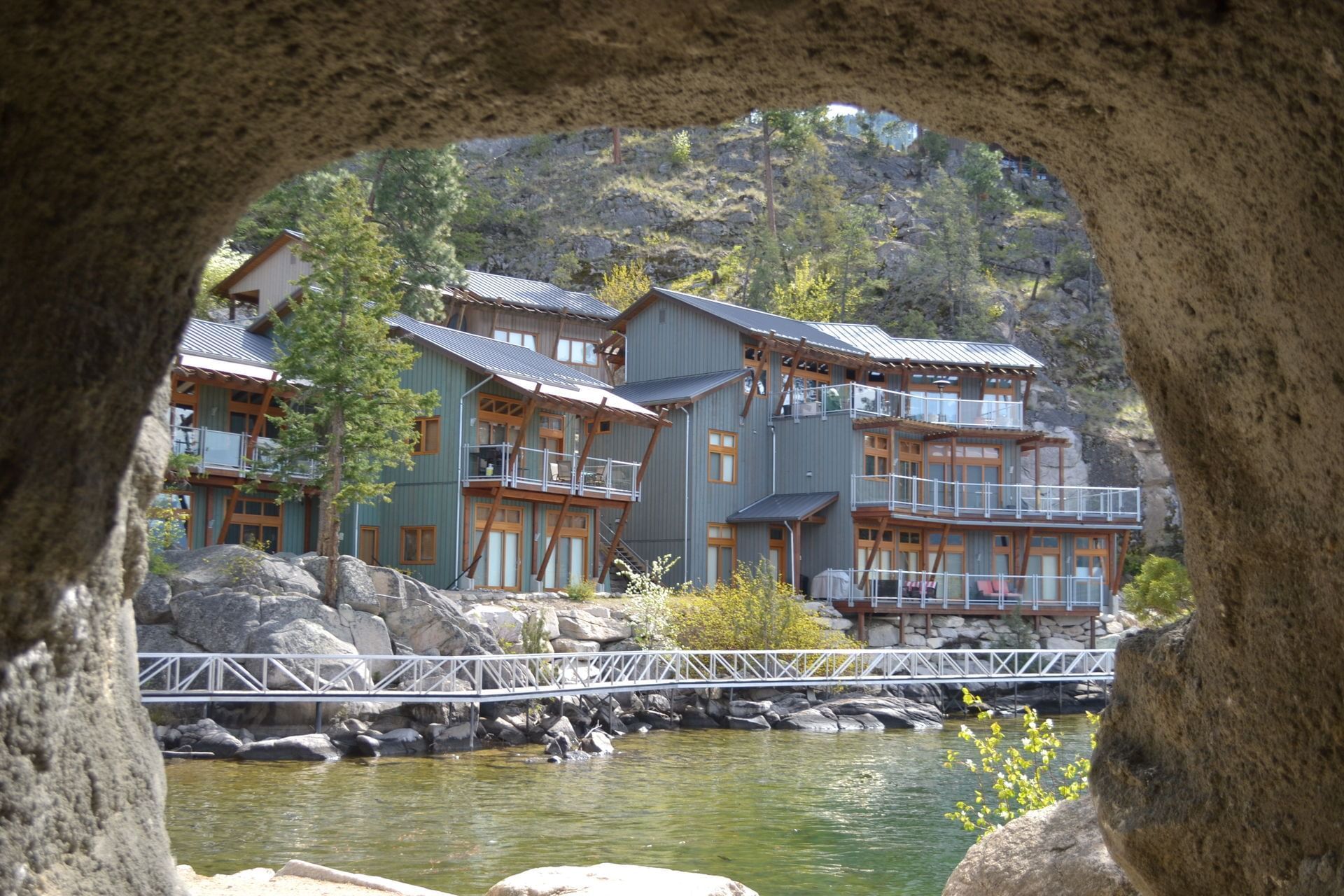 Outback Staycation Outback Lakeside Vacation Resort | Okanagan Lake Rentals